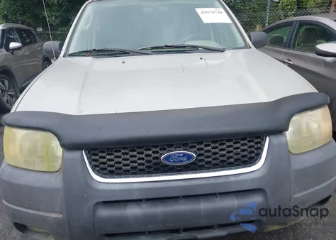 2004 Ford Escape Xlt from USA, damaged, VIN 1FMYU03194KA27246
